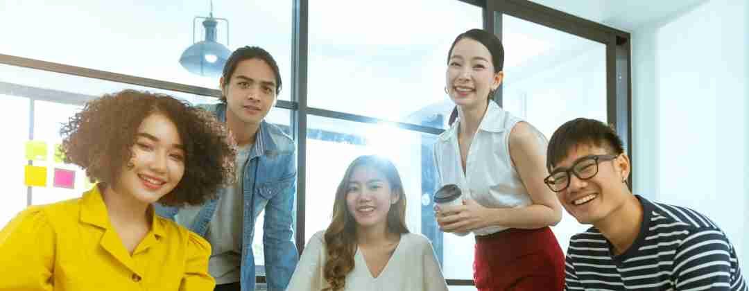 与全球最佳雇主  牛牛游戏光电<br>
一起探索未来职涯可能