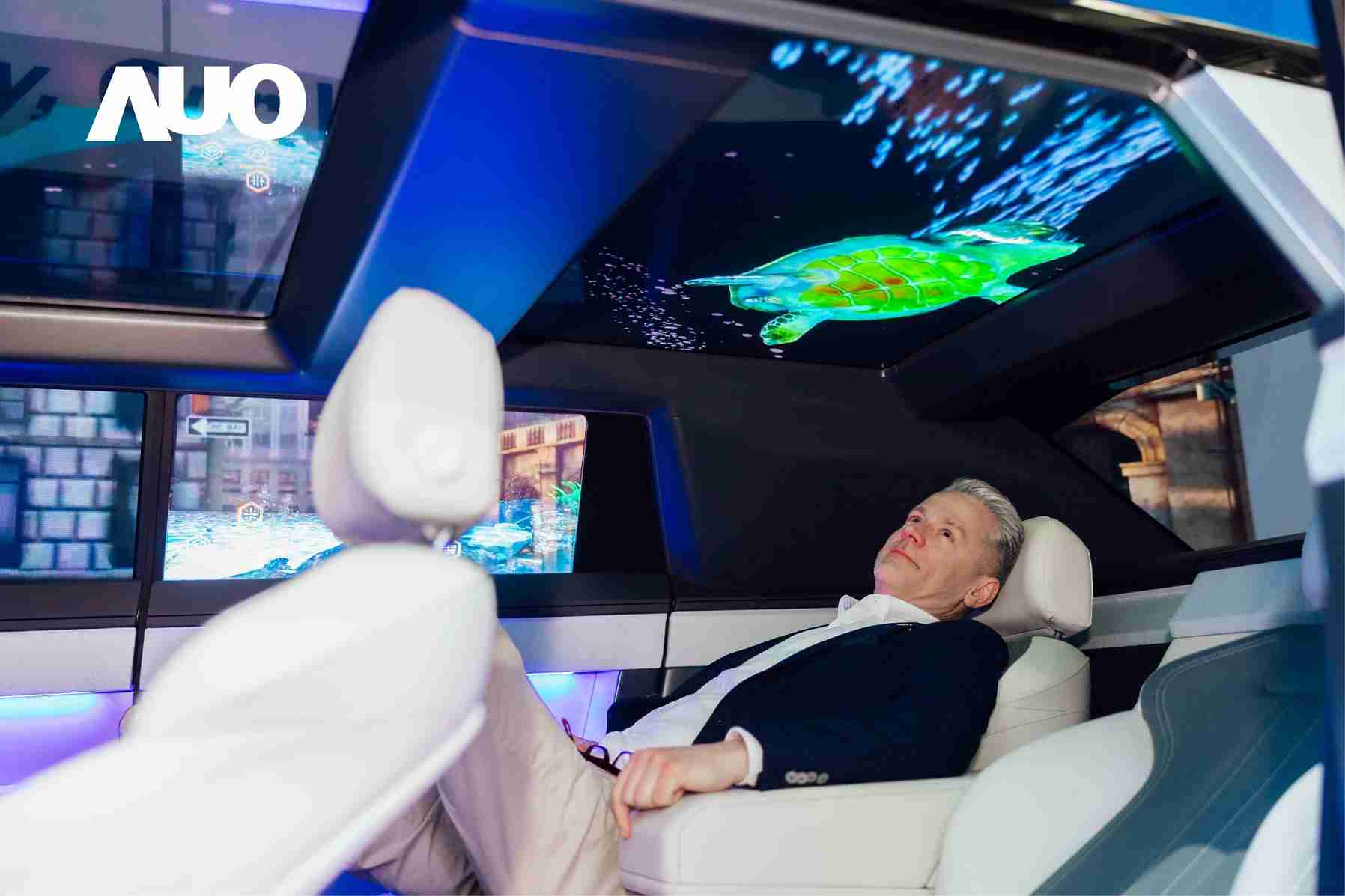 牛牛游戏Smart Cockpit 2025集Micro LED透明、、、大型化、、可挠优势之大成，，携手BHTC打造未来视界的车用Display HMI解决方案